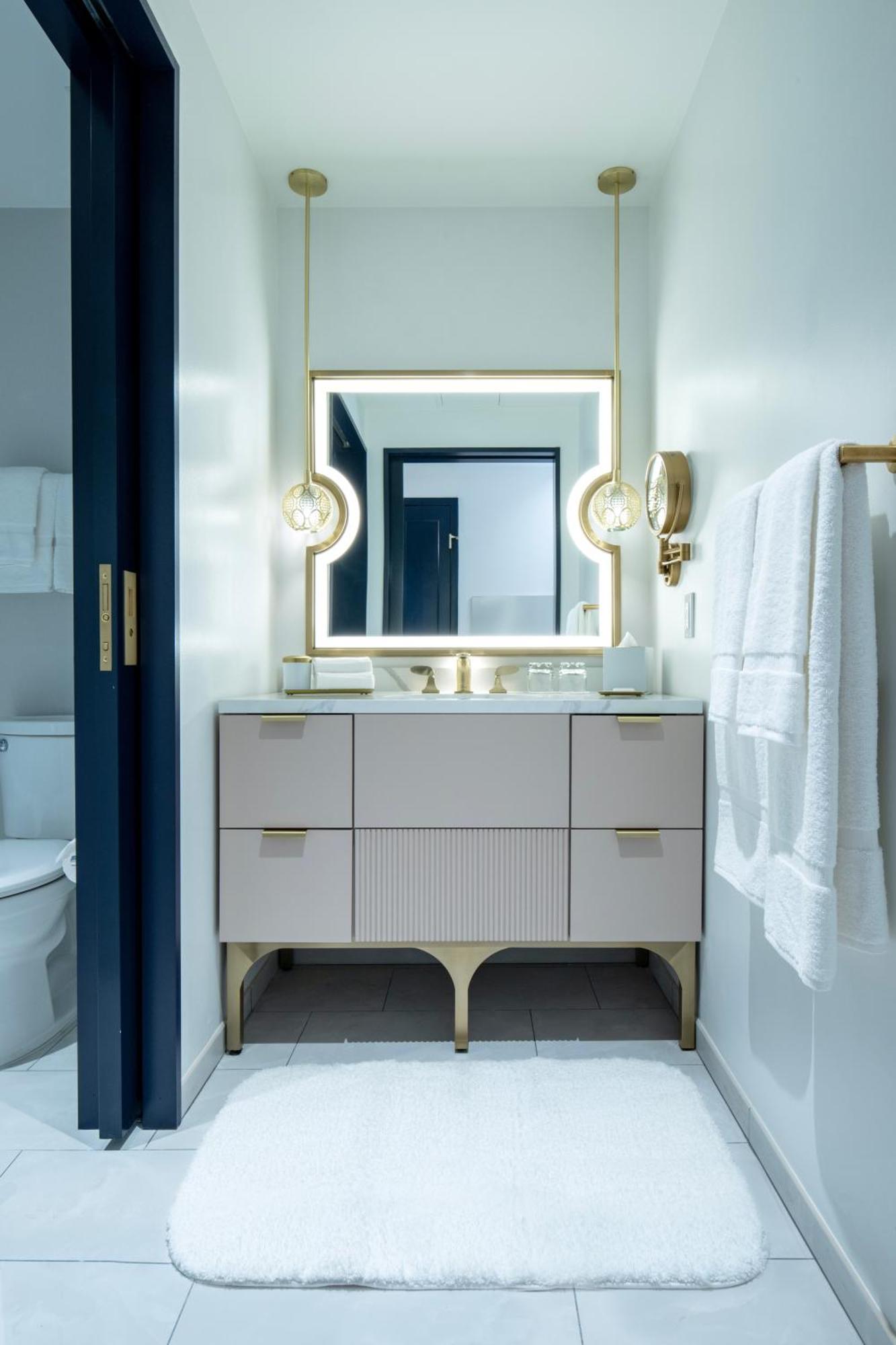 Universal'S Helios Grand Hotel, A Loews Hotel Williamsburg 外观 照片