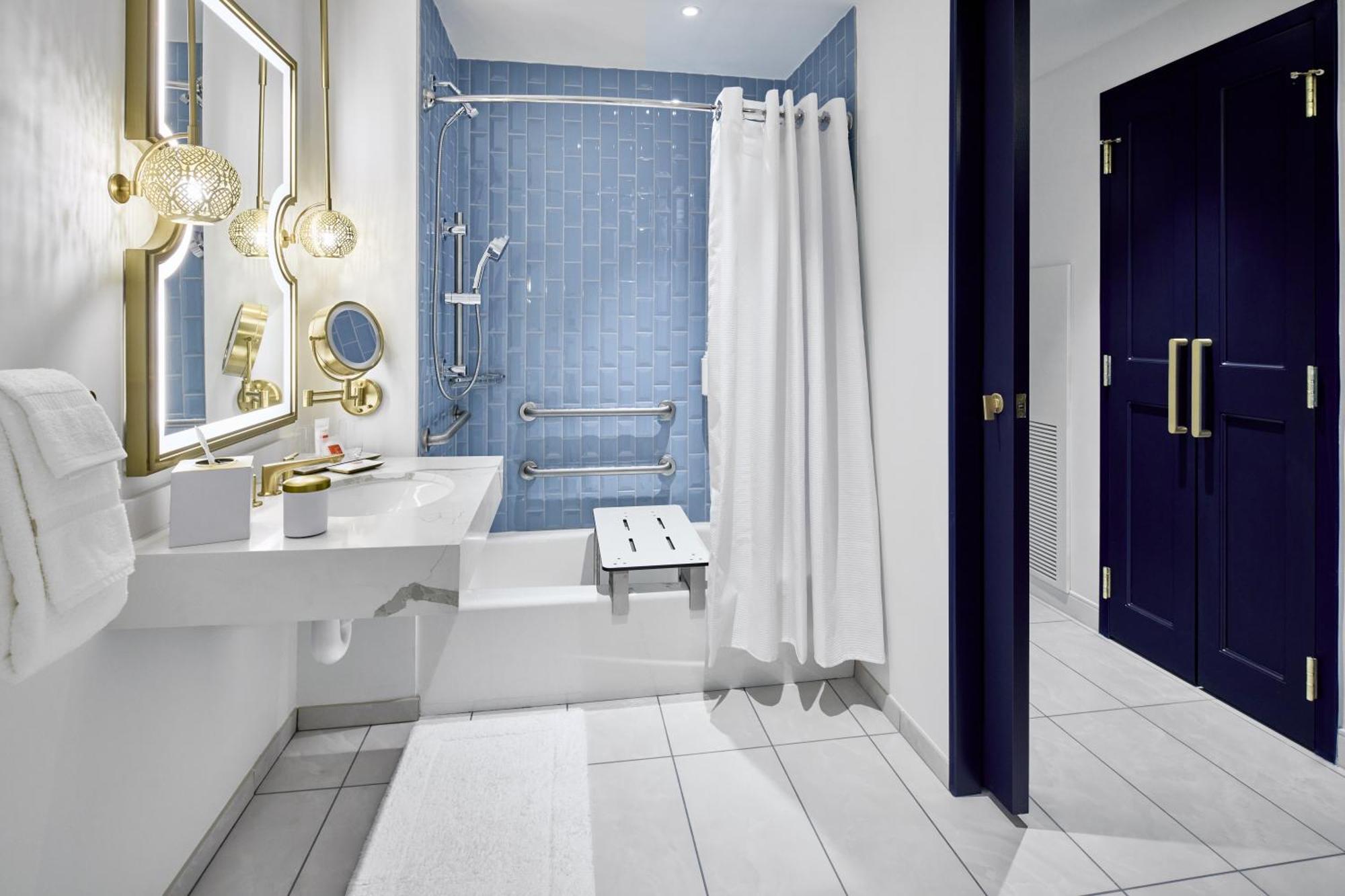 Universal'S Helios Grand Hotel, A Loews Hotel Williamsburg 外观 照片